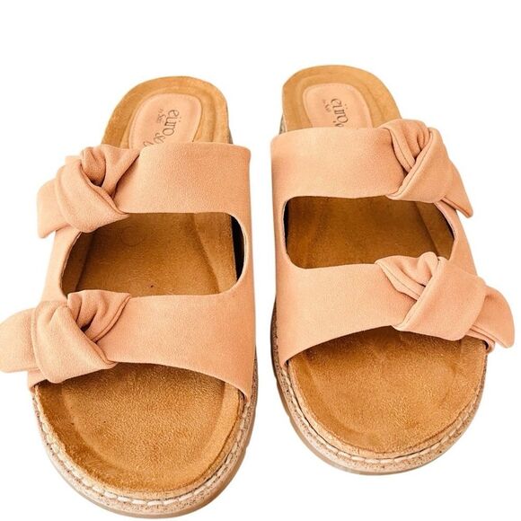 Eurosoft Golden Knot Sandal, size 7.5, tan. - Picture 4 of 10